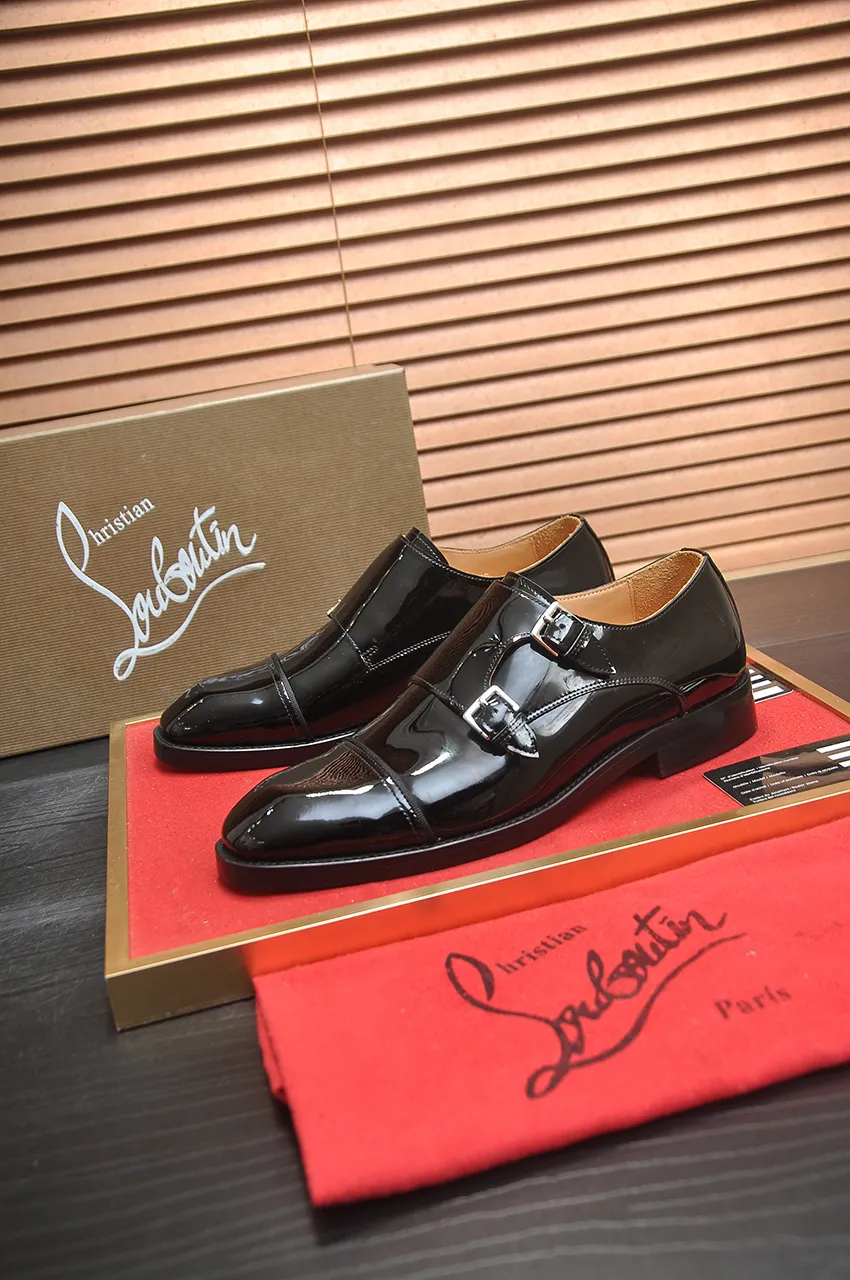 Men's shoes 💰620💶 [Chrstian Loubotin] Red-soled shoes 💋Original mold opening, the highest version on the market, purely handmade ➕Imported cowhide uppers, first-layer water-dyed cowhide lining! Original EU high-gloss outsole. 38 to 45 (45 customized)